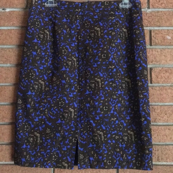 🦄J. CREW🦄PRINTED PENCIL SKIRT🦄 - Picture 2 of 4